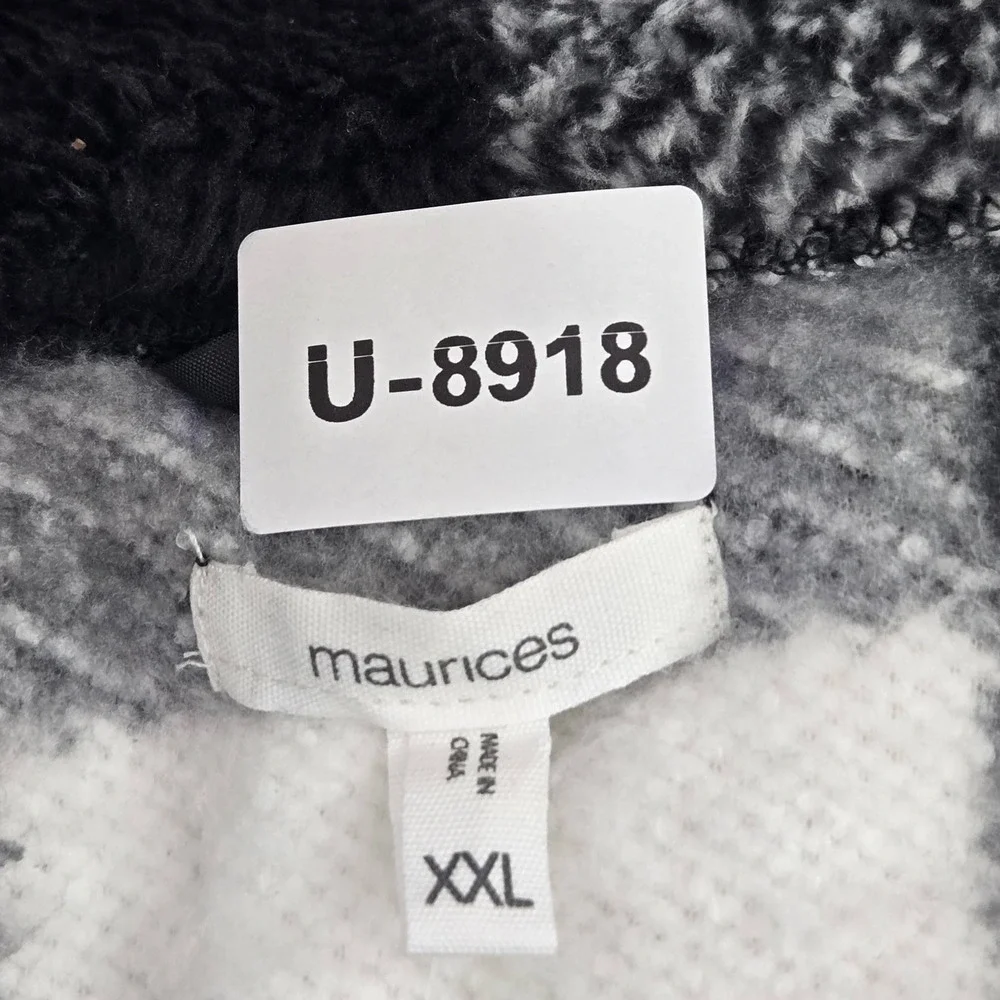Maurices Women Vest XXL Black Check Fleece Coastal Grandmother Zipper Pocket NWT